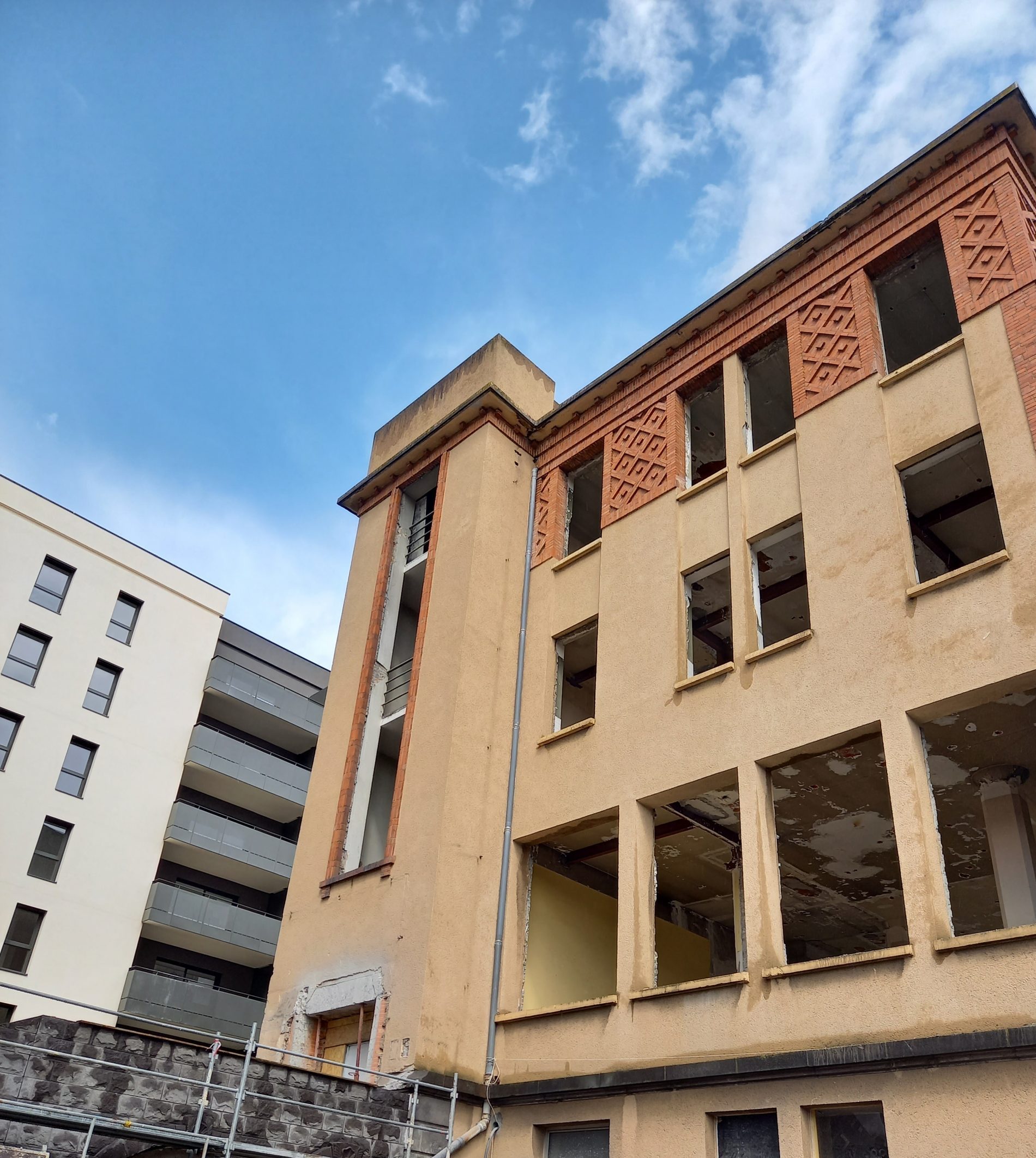 Réhabilitation du bâtiment Hôtel Dieu Emile Roux, Clermont-Ferrand, Maître d'Œuvre Cairn